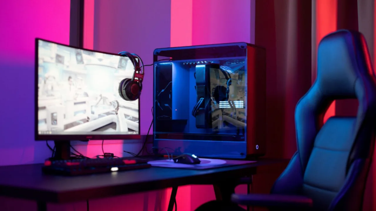 CPU + GPU + SSD + RAM (la fórmula de AMD para tu primera PC gamer)